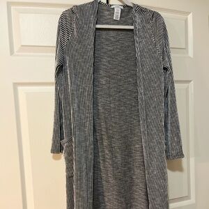 Acemi White and Black long cardigan with Pockets